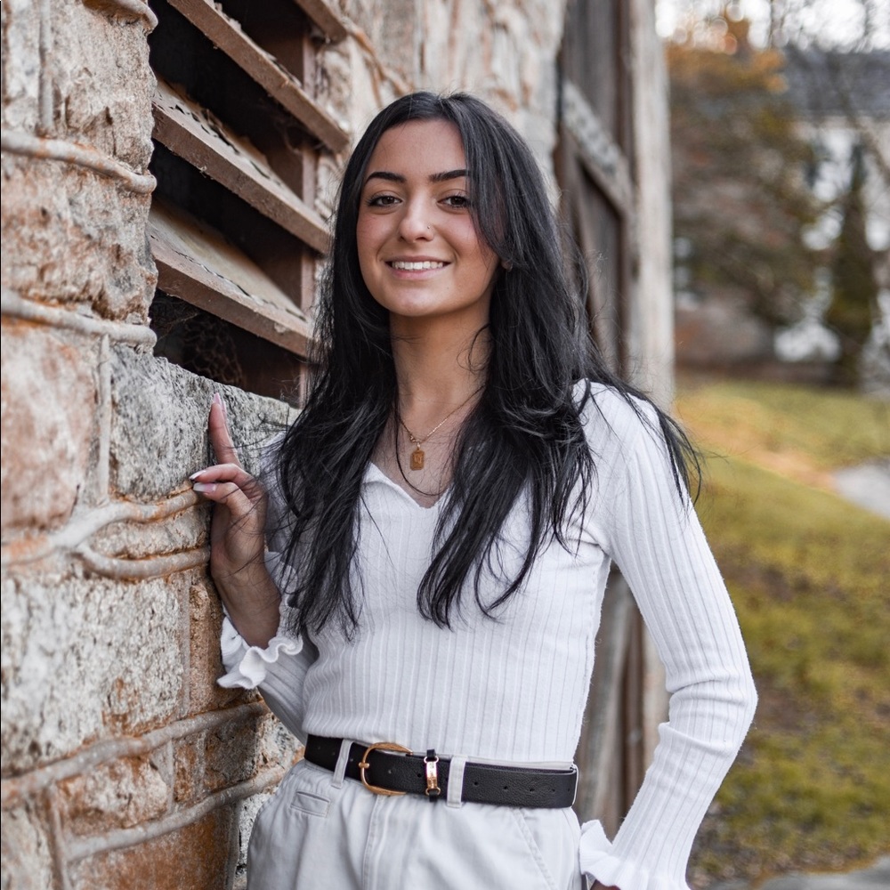 Meet your Posher, Janine